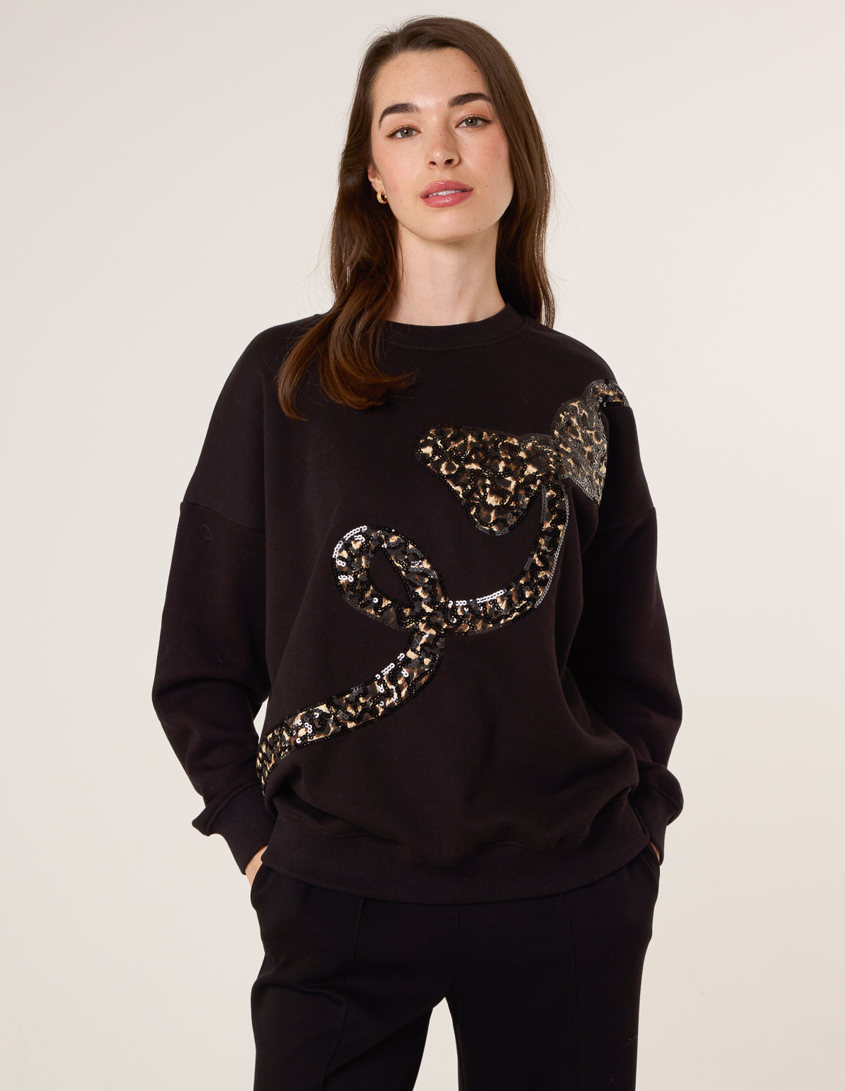 Leopard And Sequin Bow Sweatshirt - S/M / BLACK
